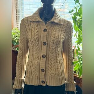 VINTAGE Tan Cable Knit Sweater/Cardigan           (RARE FIND!)